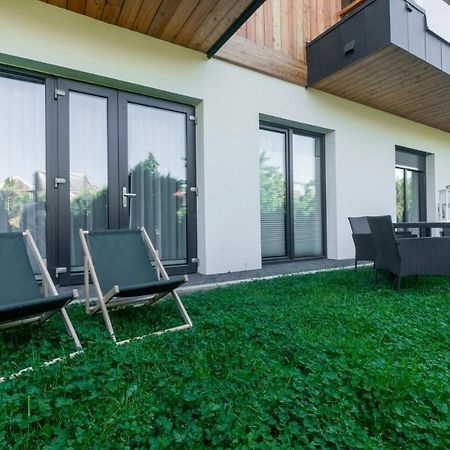 Kornwalia Apartment Nowy Targ Exterior foto